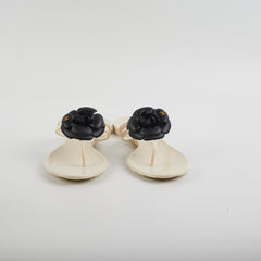 Chanel Camelia Jelly Sandals (Beige/Black) Size 40 Chanel Camelia Jelly Sandals (Beige/Black) Size 40