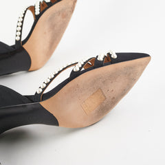 Chanel Pearl Heels Size 36 Black Chanel Pearl Heels Size 36 Black