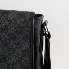 Louis Vuitton Damier Messenger Bag Graphite Louis Vuitton Damier Messenger Bag Graphite