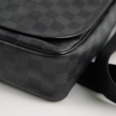 Louis Vuitton Damier Messenger Bag Graphite Louis Vuitton Damier Messenger Bag Graphite