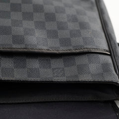 Louis Vuitton Damier Messenger Bag Graphite Louis Vuitton Damier Messenger Bag Graphite
