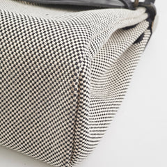 Hermes Herbag Zip 31 Retourne Black/White - Y Stamp Hermes Herbag Zip 31 Retourne Black/White - Y Stamp