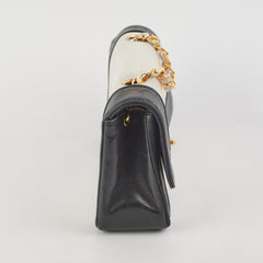 Chanel Seasonal Flap 23 Series Black/White Chanel Seasonal Flap 23 Series Black/White