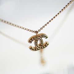 Chanel CC Logo Gold Necklace Costume Jewellery Chanel CC Logo Gold Necklace Costume Jewellery