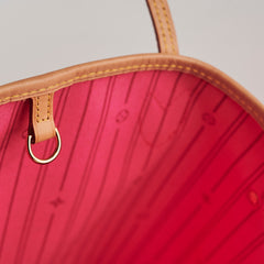 Louis Vuitton Neverfull Rose Monogram MM Tote Louis Vuitton Neverfull Rose Monogram MM Tote