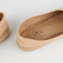 Chanel espadrille beige black shoes 38 Chanel espadrille beige black shoes 38