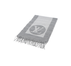 Louis Vuitton Echarpe Cardiff Grey Scarf Louis Vuitton Echarpe Cardiff Grey Scarf