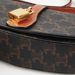 Celine Clutch On Strap Triomphe Calfskin Tan Celine Clutch On Strap Triomphe Calfskin Tan