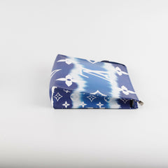 Louis Vuitton Escale Toiletry Pouch 26 Blue Louis Vuitton Escale Toiletry Pouch 26 Blue