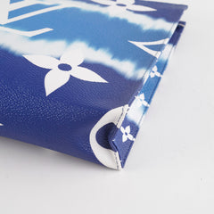 Louis Vuitton Escale Toiletry Pouch 26 Blue Louis Vuitton Escale Toiletry Pouch 26 Blue