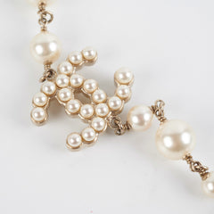 Chanel Long Necklace Pearls (Costume Jewellery) Chanel Long Necklace Pearls (Costume Jewellery)