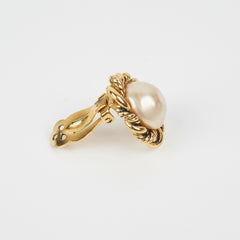 Chanel Vintage Pearl Earring Clasp Chanel Vintage Pearl Earring Clasp