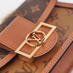 Louis Vuitton Dauphine Chain Wallet Monogram Bag Louis Vuitton Dauphine Chain Wallet Monogram Bag