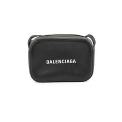 Balenciaga Everyday Camera Black Crossbody Bag Balenciaga Everyday Camera Black Crossbody Bag