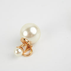 ITEM 3 - Christian Dior Tribales Pearl Earrings Costume Jewellery ITEM 3 - Christian Dior Tribales Pearl Earrings Costume Jewellery