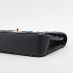 Chanel Classic Flap M/L Medium/Large Caviar Black Bag 15 series Chanel Classic Flap M/L Medium/Large Caviar Black Bag 15 series