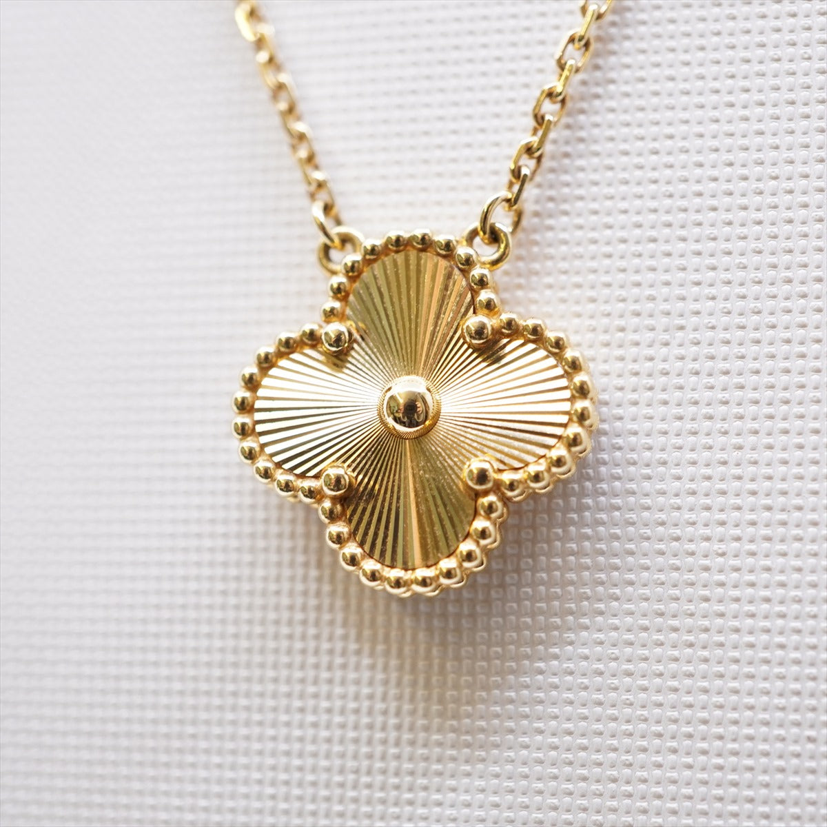 Van Cleef Arpels Vintage Alhambra Guilloche Necklace – THE PURSE
