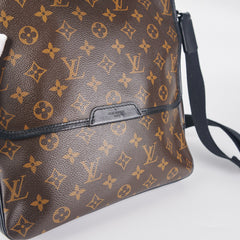 Louis Vuitton Messenger Bag Monogram Macassar