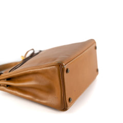 Hermes Kelly 28 Epsom Gold Bag - K Circle Stamp Hermes Kelly 28 Epsom Gold Bag - K Circle Stamp