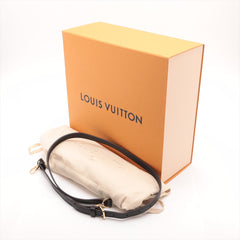 Louis Vuitton Capucine BB Black