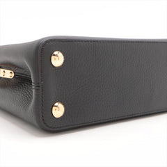 Louis Vuitton Capucine BB Black