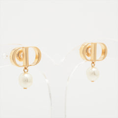 ITEM 13 - DIOR Petit CD Petit CD Piercing jewelry