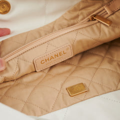 Chanel 22 Medium White