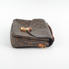 Louis Vuitton Pochette Metis Monogram