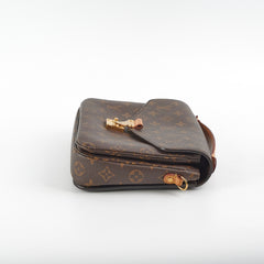 Louis Vuitton Pochette Metis Monogram