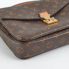 Louis Vuitton Pochette Metis Monogram
