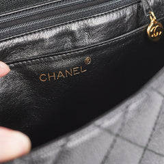 Chanel Vintage Large Kelly Caviar Black