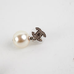 Chanel CC Logo Pearl Drop Earrings