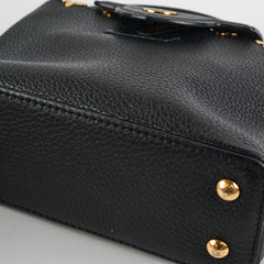 Louis Vuitton Mini Capucines Black