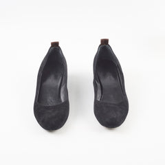 Louis Vuitton Uniform Women's Suede Pumps Black - Size 38.5