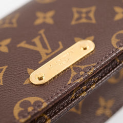 Louis Vuitton Wallet On Chain Lily Monogram