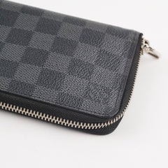 Louis Vuitton Damier Graphite Zippy Wallet