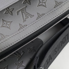 Louis Vuitton Men's Trio Messenger Bag Grey