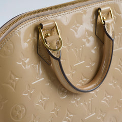 Louis Vuitton Alma Vernis PM Beige