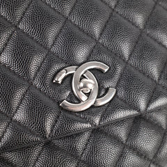 Chanel Coco Handle Medium Caviar Black
