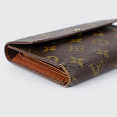 Louis Vuitton Monogram Wallet On Chain