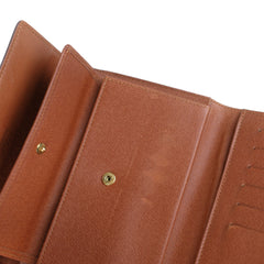 Louis Vuitton Monogram Wallet On Chain