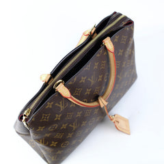 Louis Vuitton Grand Palais Monogram