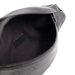 Louis Vuitton Men Bumbag Black