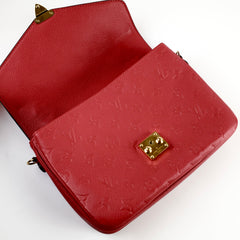 Louis Vuitton Pochette Metis Red Empreinte