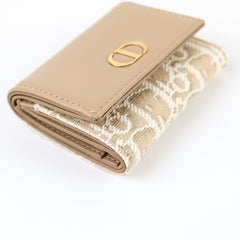 Dior 30 Montaigne Veronia Wallet Tan