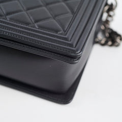 Chanel Boy Large Lambskin Black - Series 19