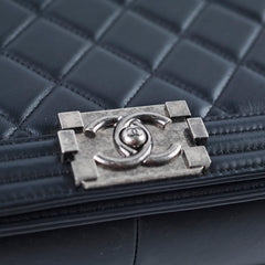 Chanel Boy Large Lambskin Black - Series 19
