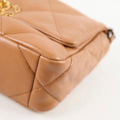 Chanel 19 Small Caramel