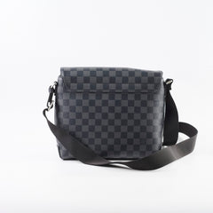 Louis Vuitton District PM Louis Vuitton District PM Damier Graphite