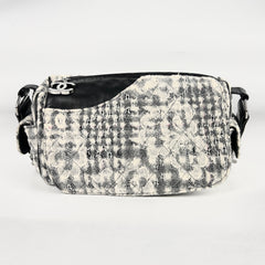 Chanel Vinatge Lace Barrel Shoulder Bag White/Blue